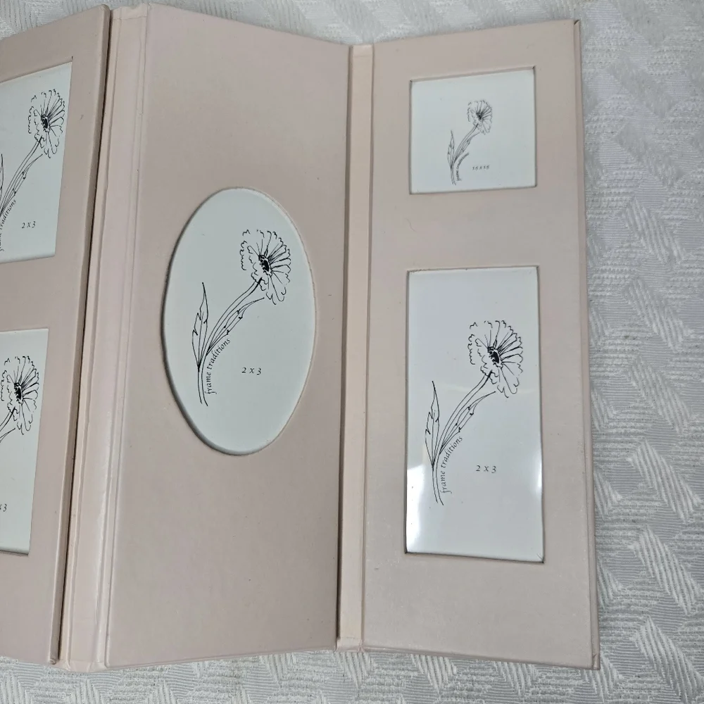 Accordian Photo Frame - Folds Up